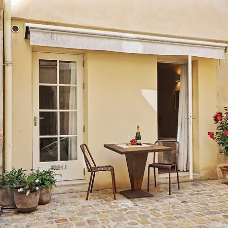 Bnbnova - Le Marais & Place Des Vosges Appartamento